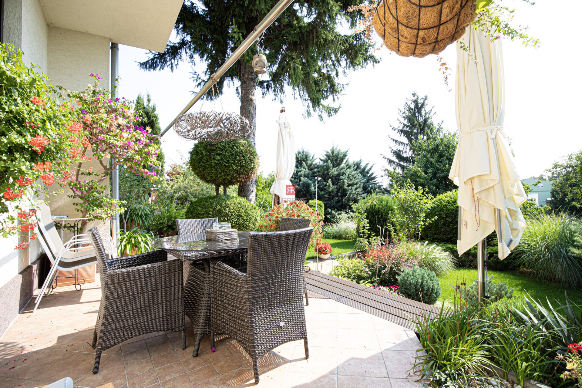 HERRYS - Na prenájom 3-izbový nadštandardný mezonetový byt v rodinnom dome v blízkosti hradu