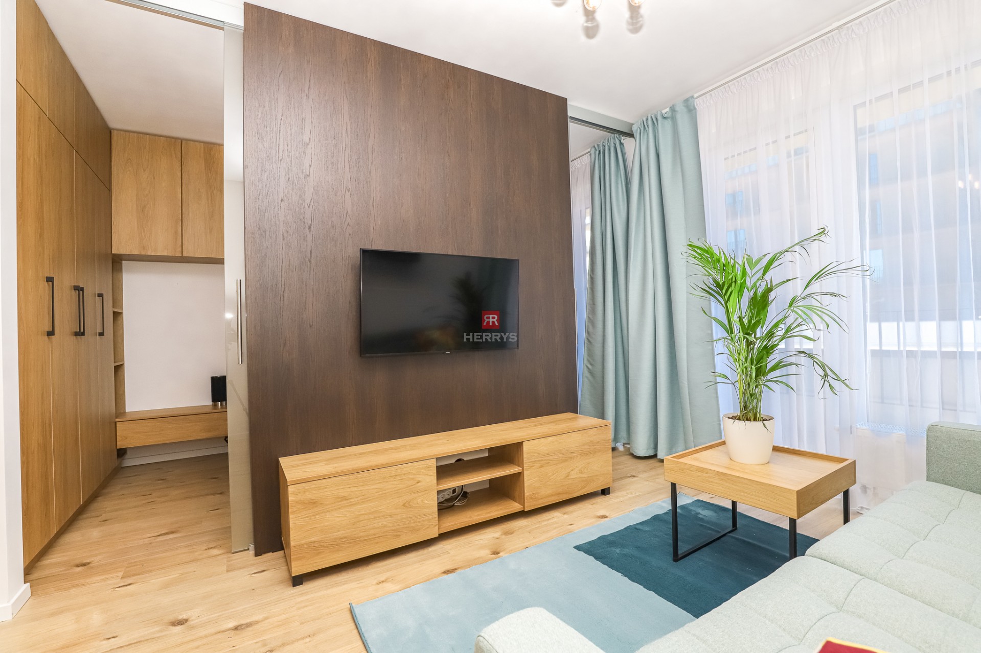 HERRYS - Cozy 1.5-bedroom apartment for rent with a loggia and parking in Slnečnice-Viladomy