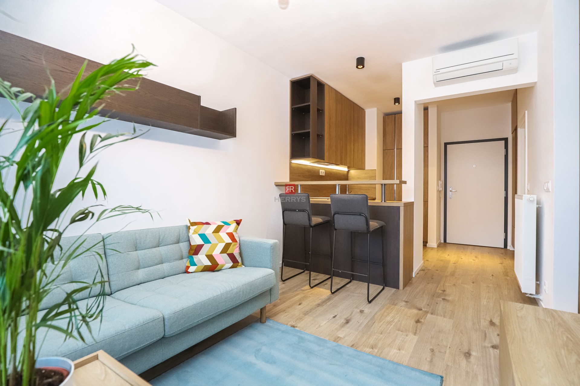 HERRYS - Cozy 1.5-bedroom apartment for rent with a loggia and parking in Slnečnice-Viladomy
