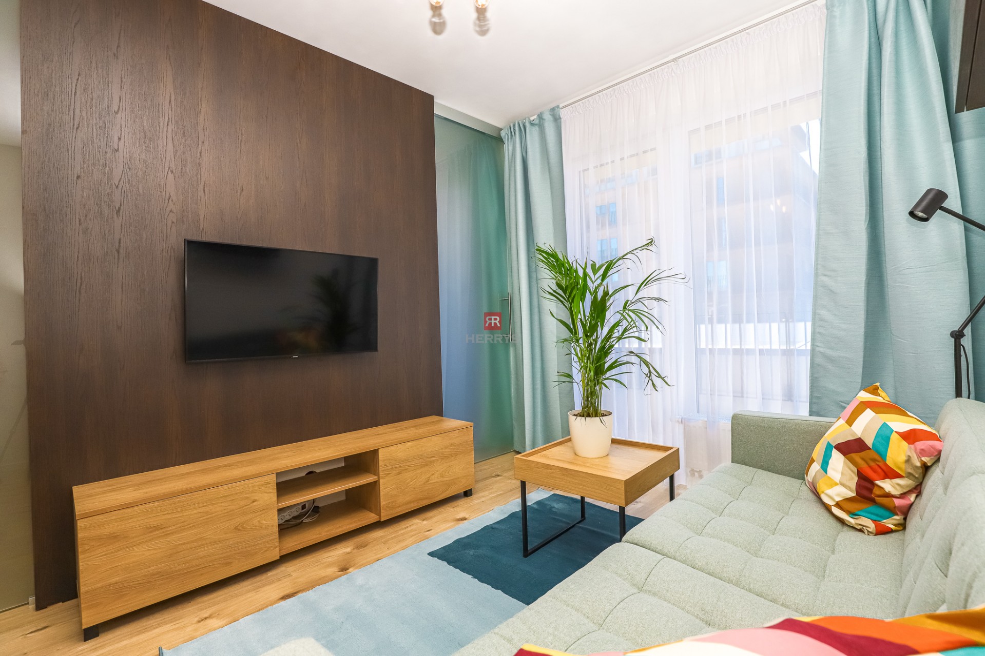 HERRYS - Cozy 1.5-bedroom apartment for rent with a loggia and parking in Slnečnice-Viladomy