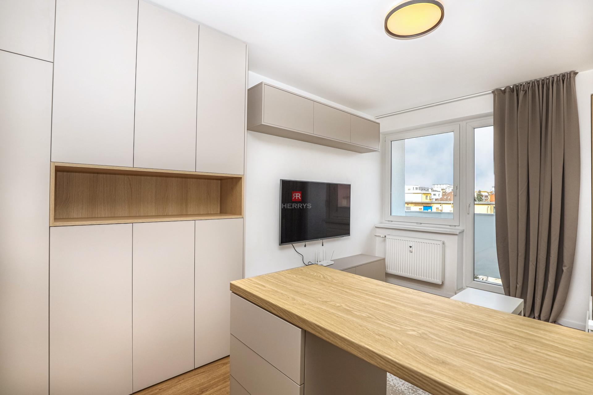 HERRYS - For rent a 1 room apartment with parking in a new building on Ondavská