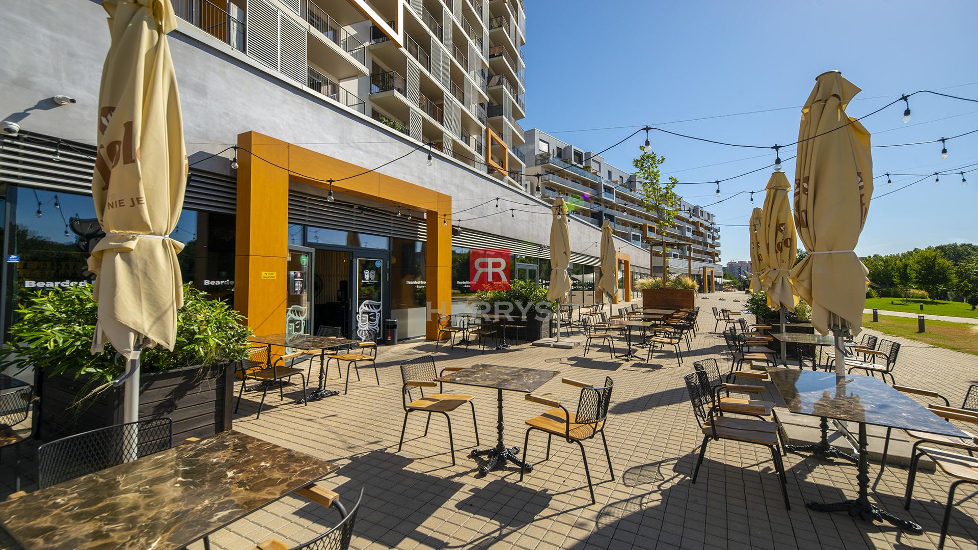 HERRYS Na predaj priestranný nebytový priestor v novostavbe Petržalka