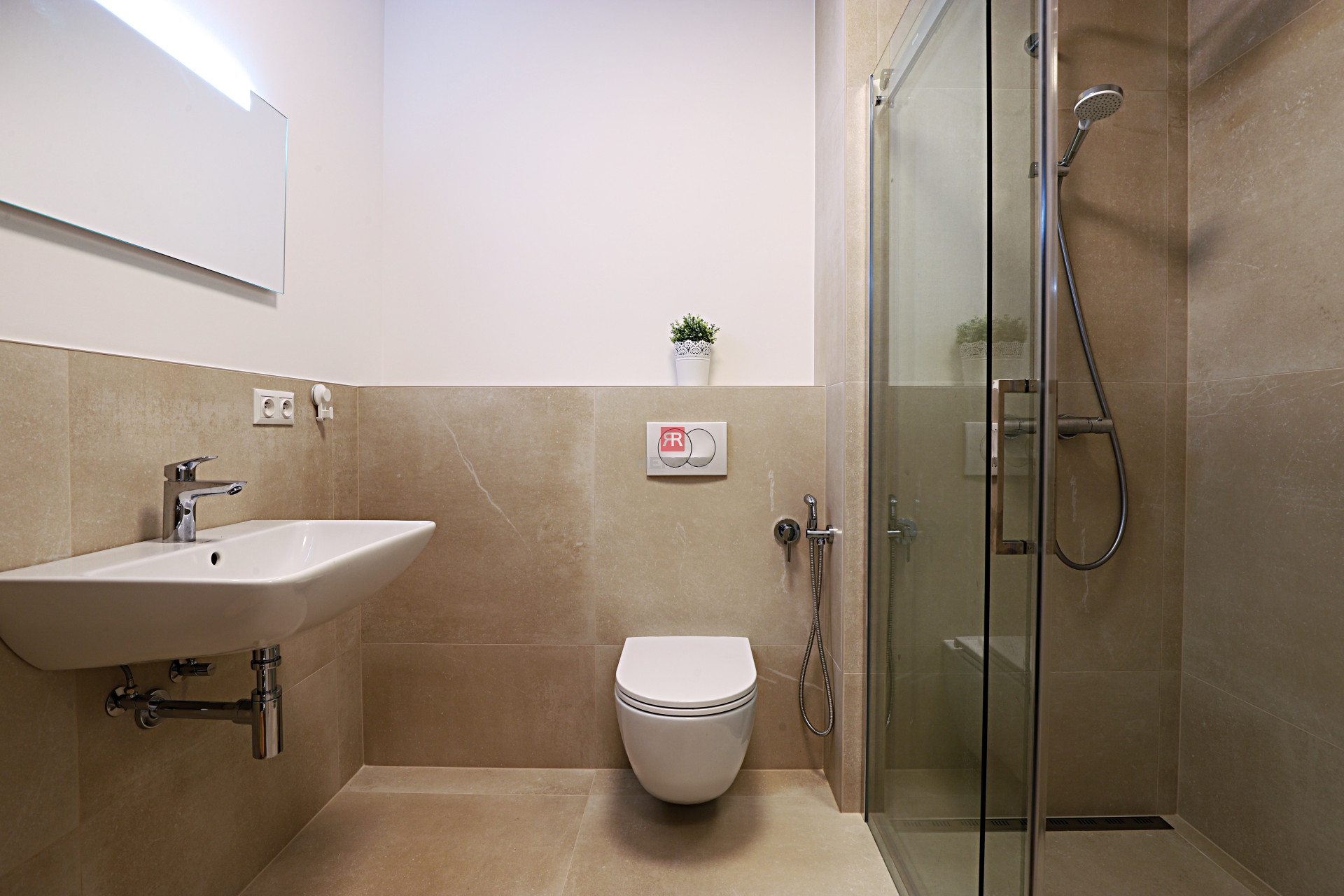 HERRYS - new 4-room apartment for rent in the Old Town