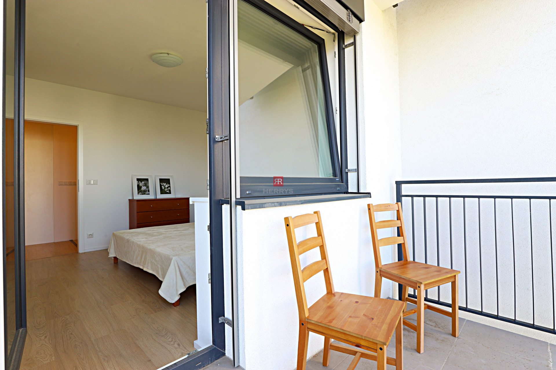 HERRYS - new 4-room apartment for rent in the Old Town