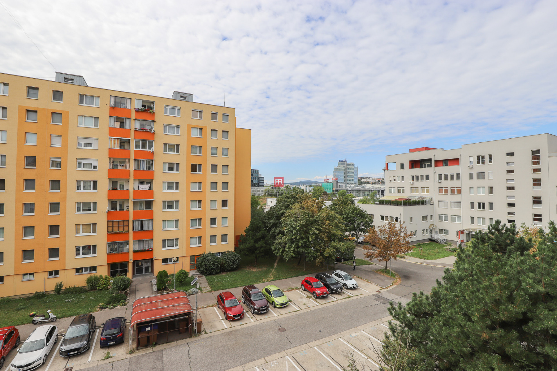 HERRYS - Spacious 3-room apartment for rent after complete renovation