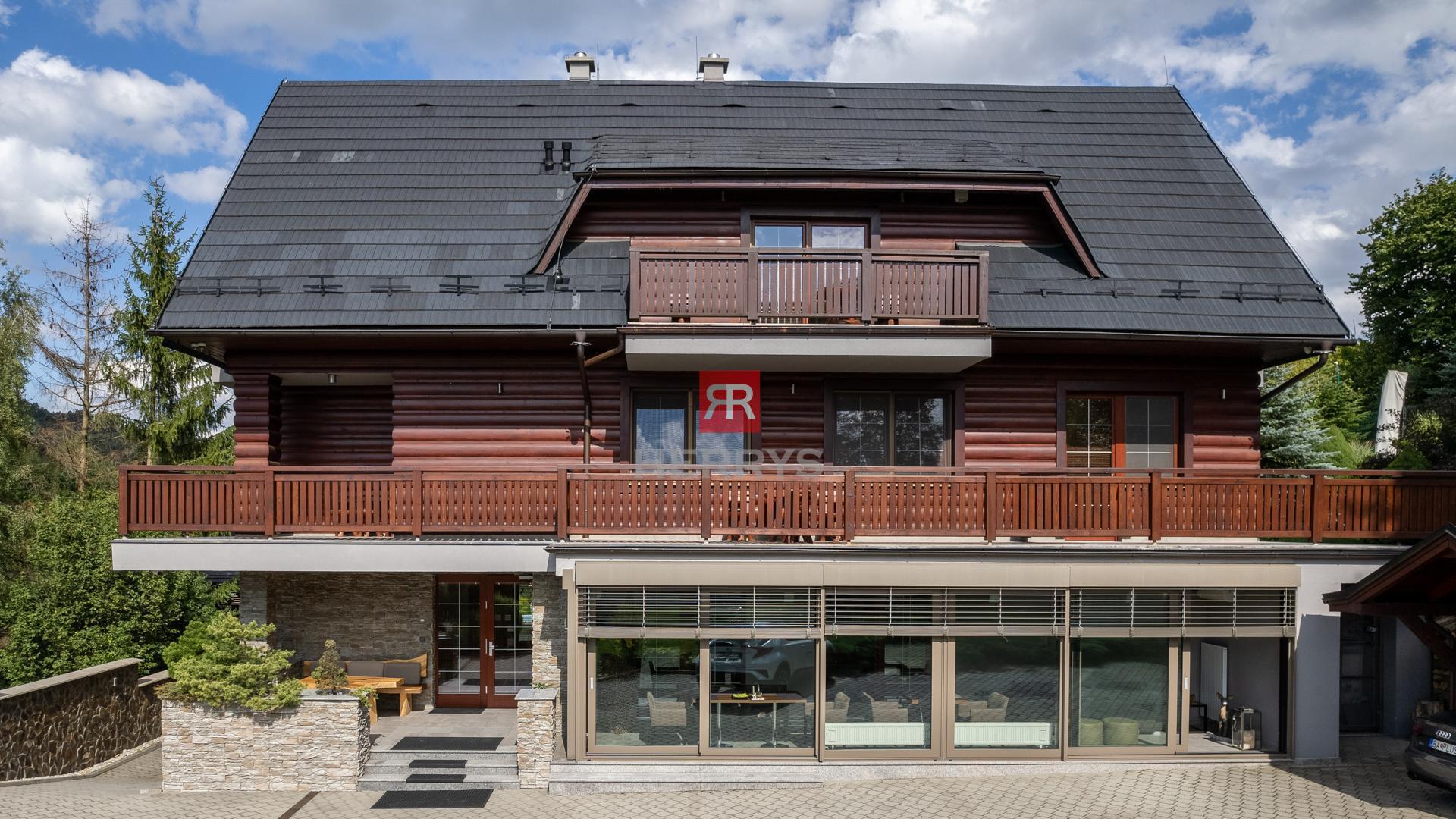 HERRYS - Na predaj exkluzívna usadlosť v prekrásnom prostredí v obci Terchová