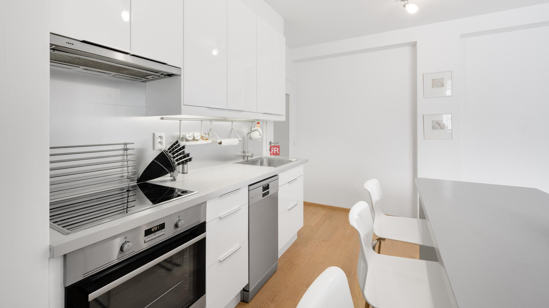 HERRYS, For rent cozy 2 bedroom apartment with a garage in the Podjavorinska Residence