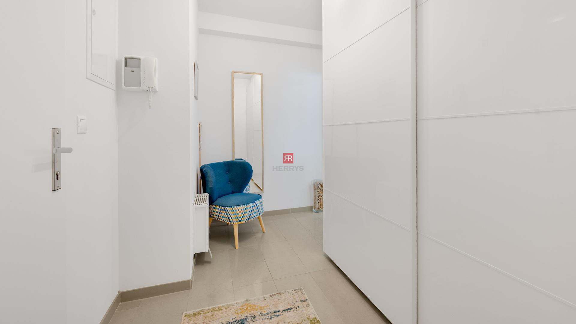 HERRYS, For rent cozy 2 bedroom apartment with a garage in the Podjavorinska Residence