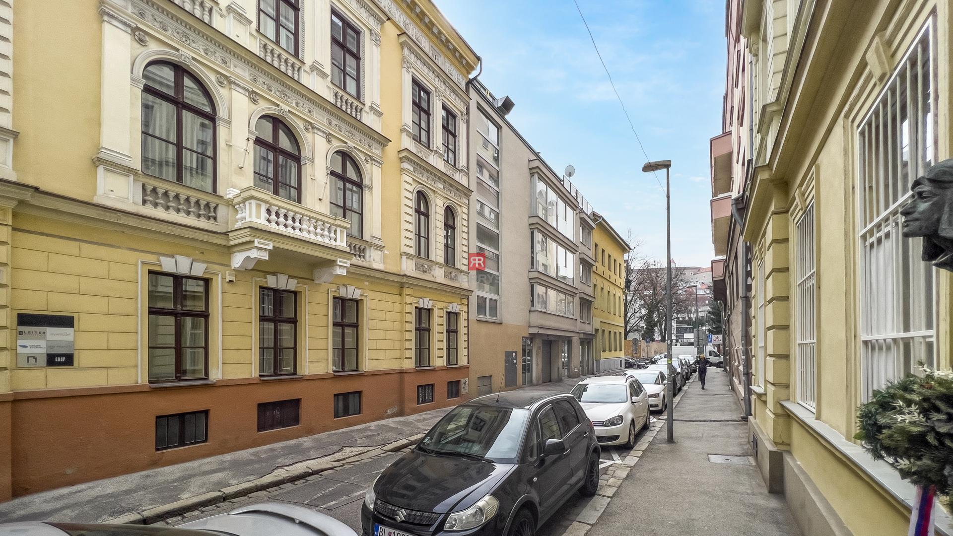 HERRYS, For rent cozy 2 bedroom apartment with a garage in the Podjavorinska Residence