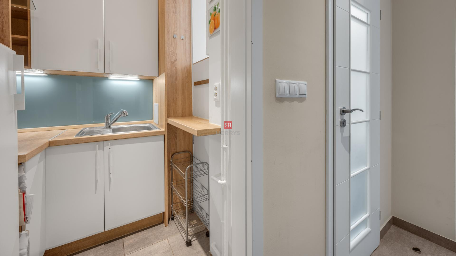 HERRYS - For rent sunny 2 rooms apartment in great location in Nová Doba near Kuchajda