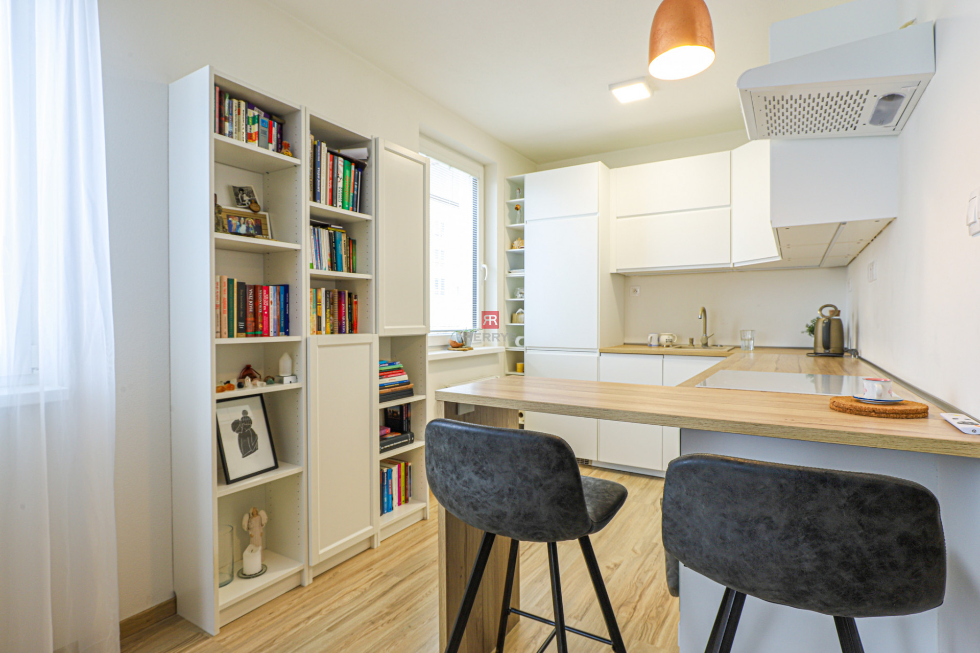 HERRYS - For rent, designer 2-room apartment in the new NOBELOVA building
