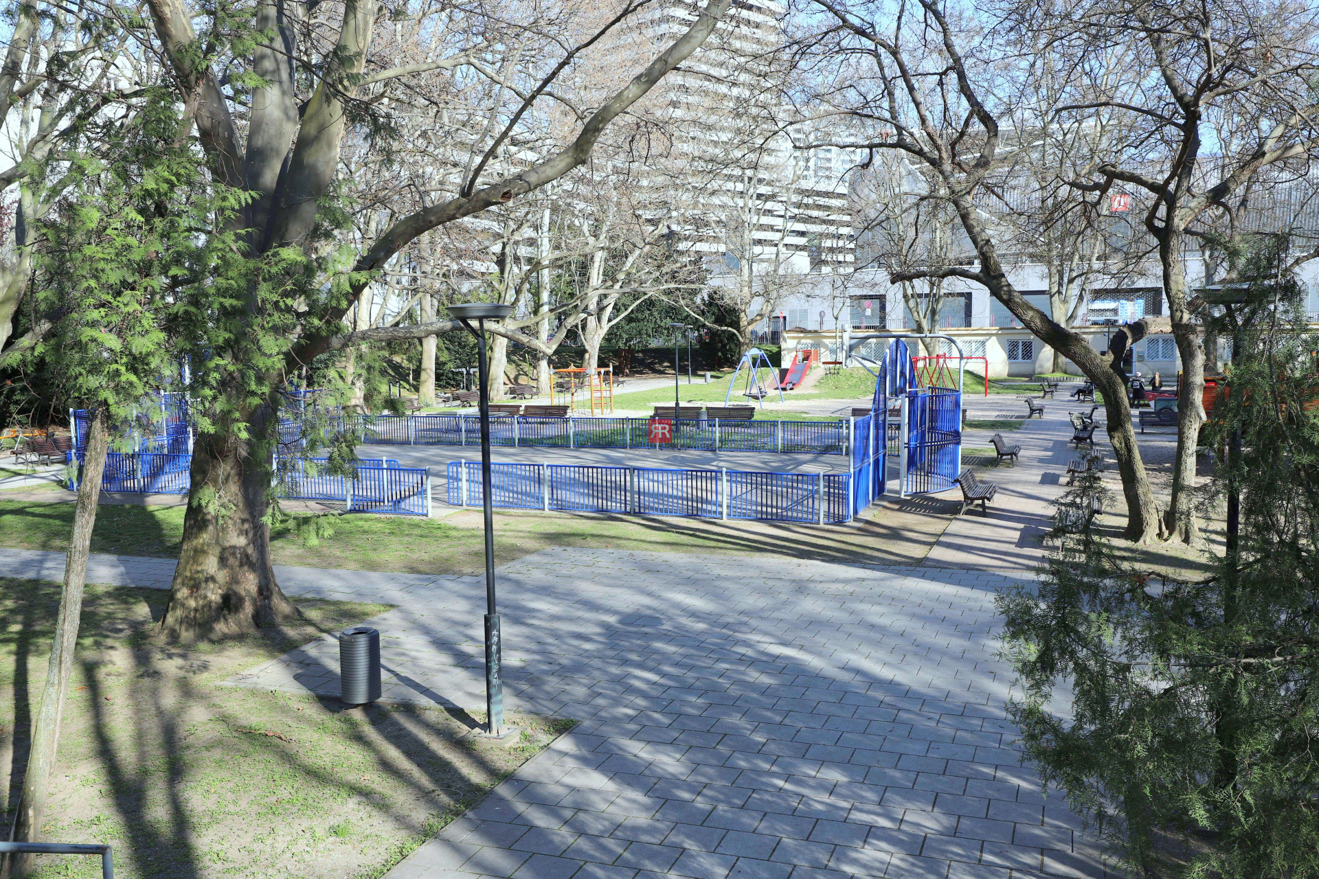 HERRYS - Na prenájom kompletne zariadený 3 - izbový byt na Vajnorskej ulici v objekte Nová Doba I.