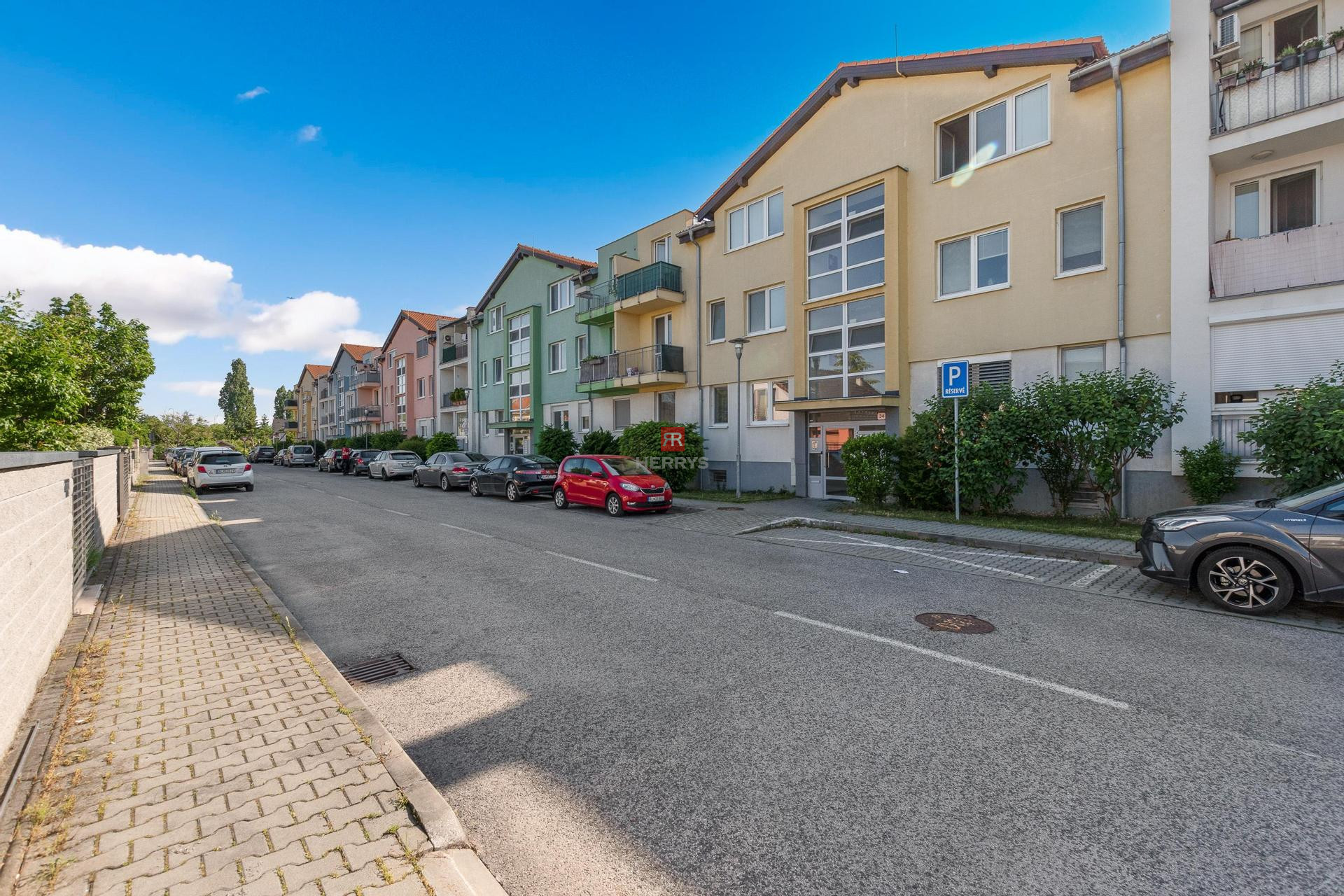 HERRYS - For sale 1-bedroom apartment in Vajnoroch