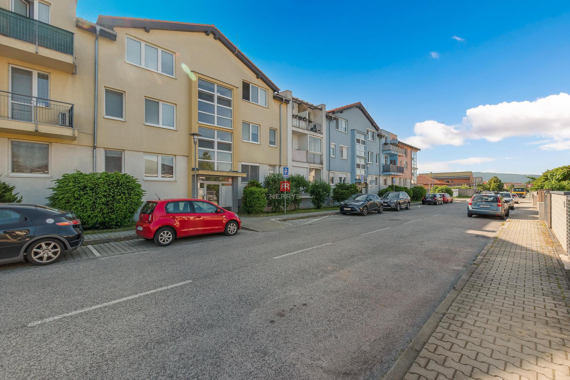HERRYS - For sale 1-bedroom apartment in Vajnoroch