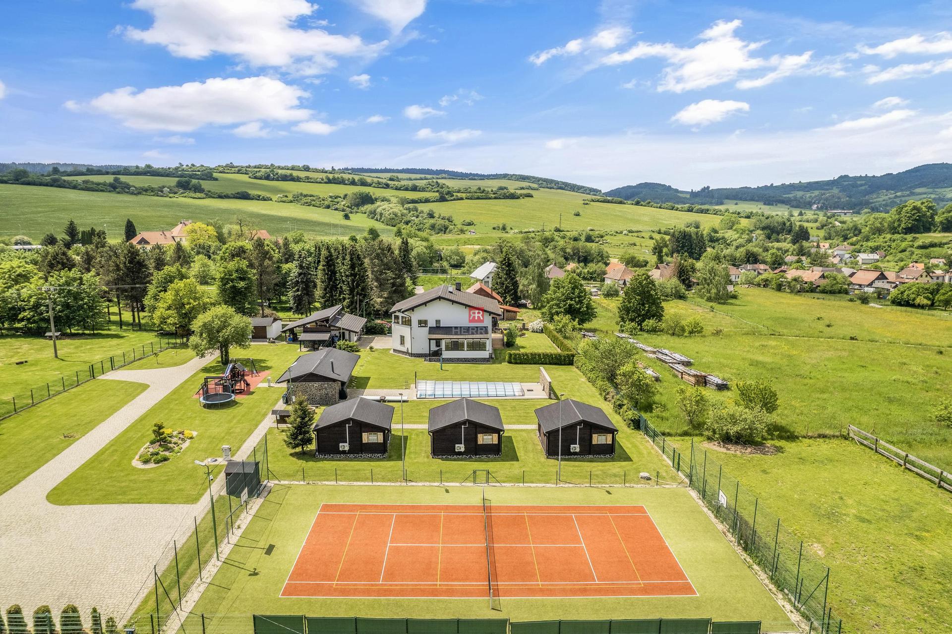 HERRYS - exclusive estate for sale in the beautiful surroundings of Turiec