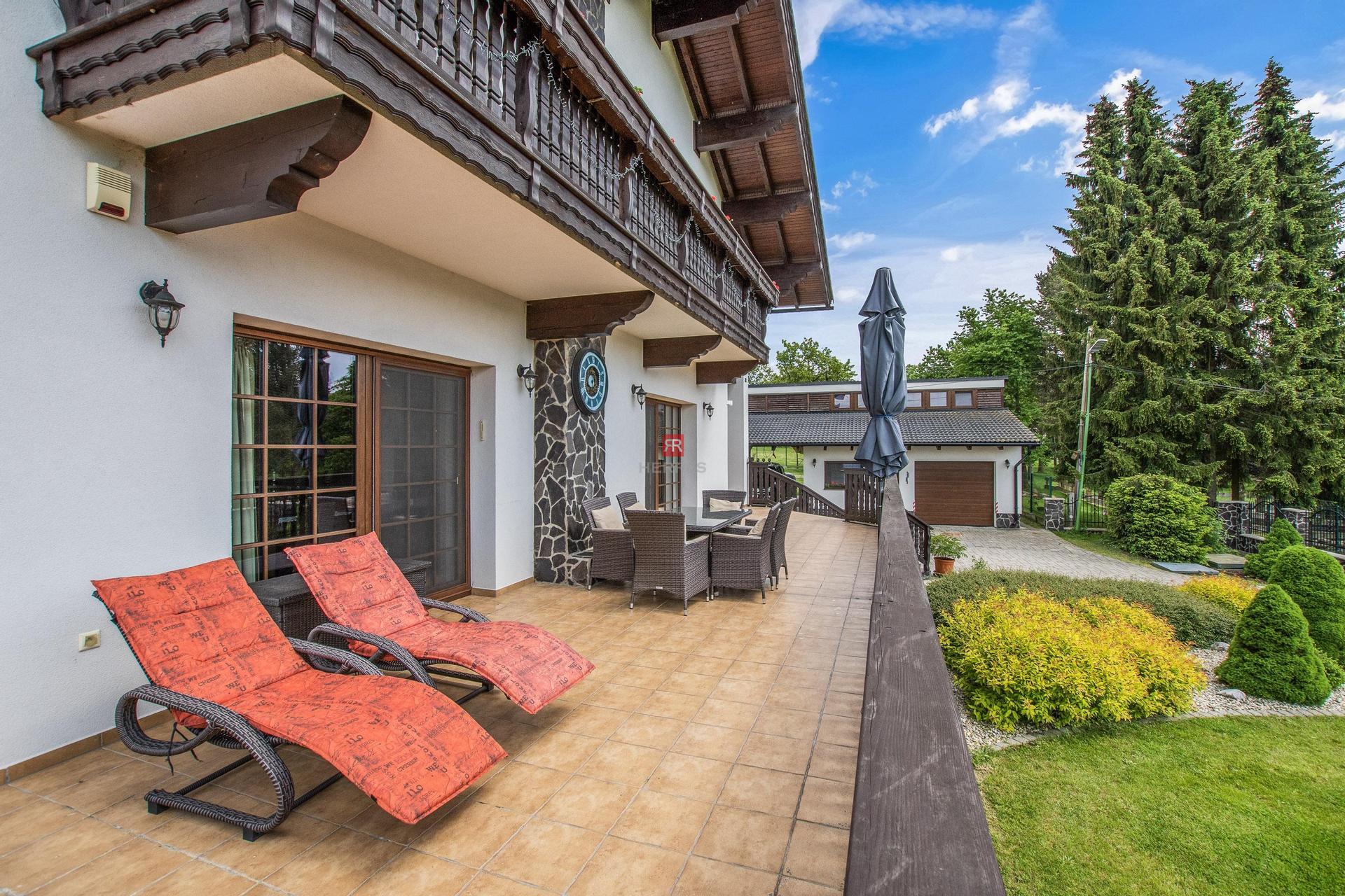 HERRYS - exclusive estate for sale in the beautiful surroundings of Turiec