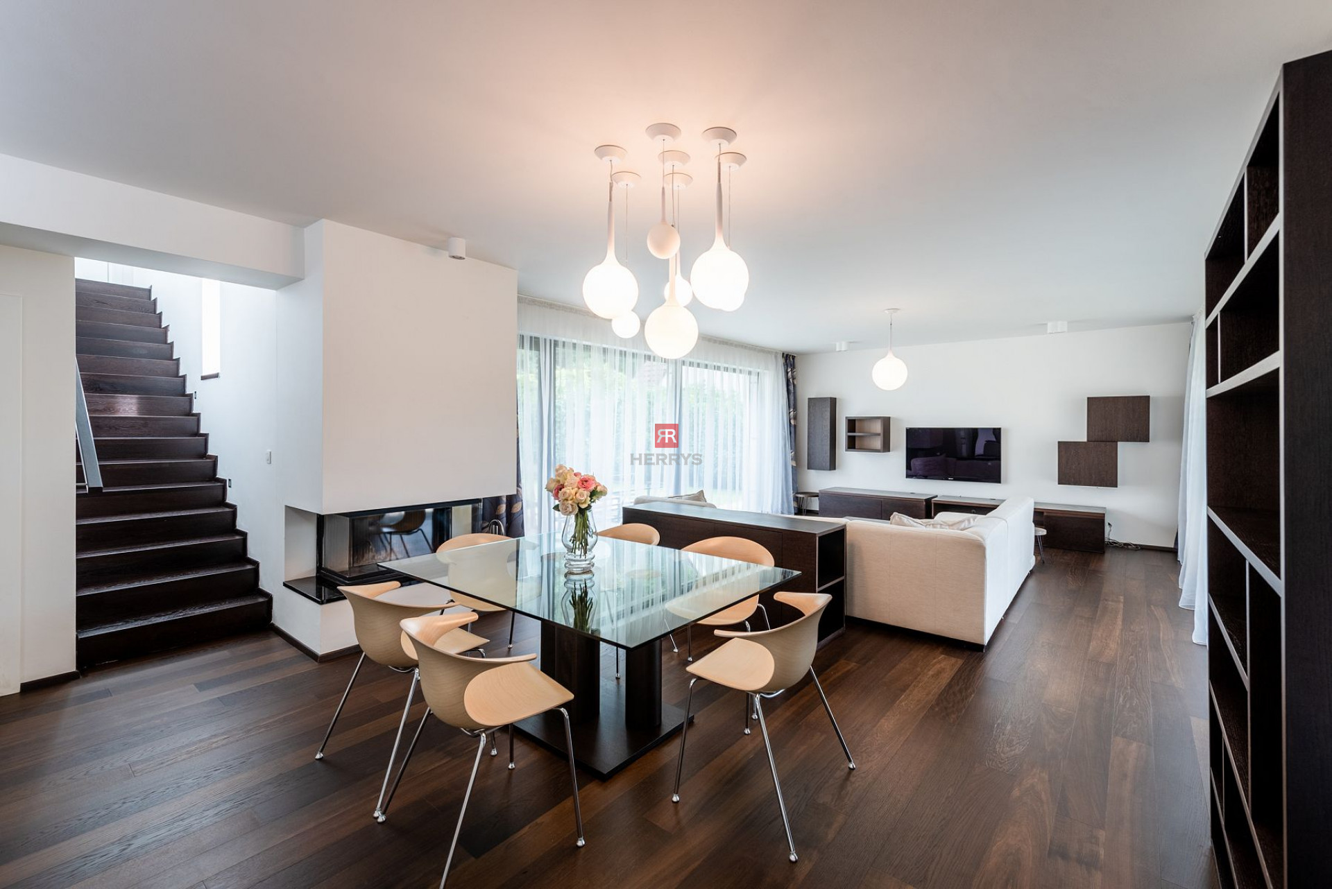 HERRYS - For rent a sunny 4-room family house with a beautiful garden in Devín