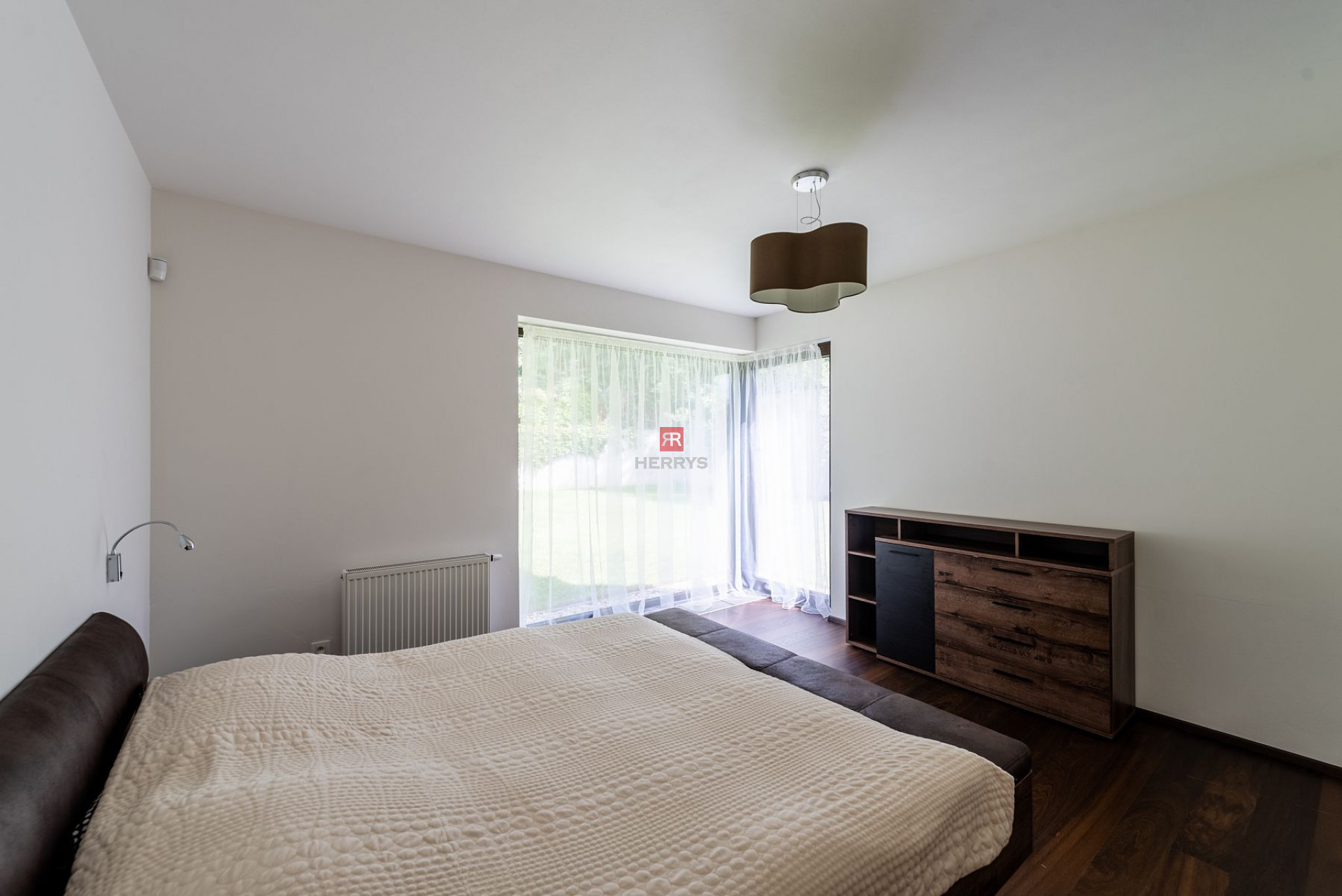 HERRYS - For rent a sunny 4-room family house with a beautiful garden in Devín