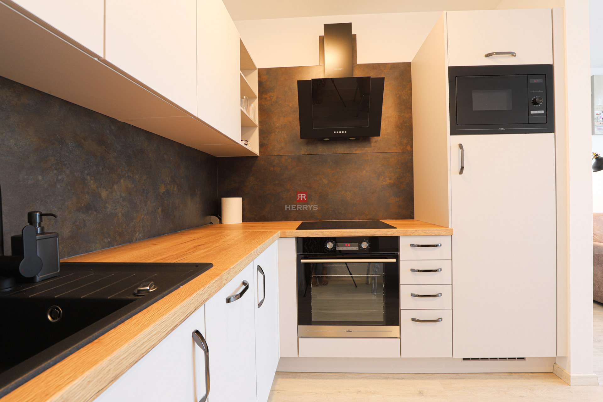 HERRYS - Na prenájom moderný 2-izbový byt v Ovocných sadoch, Ružinov