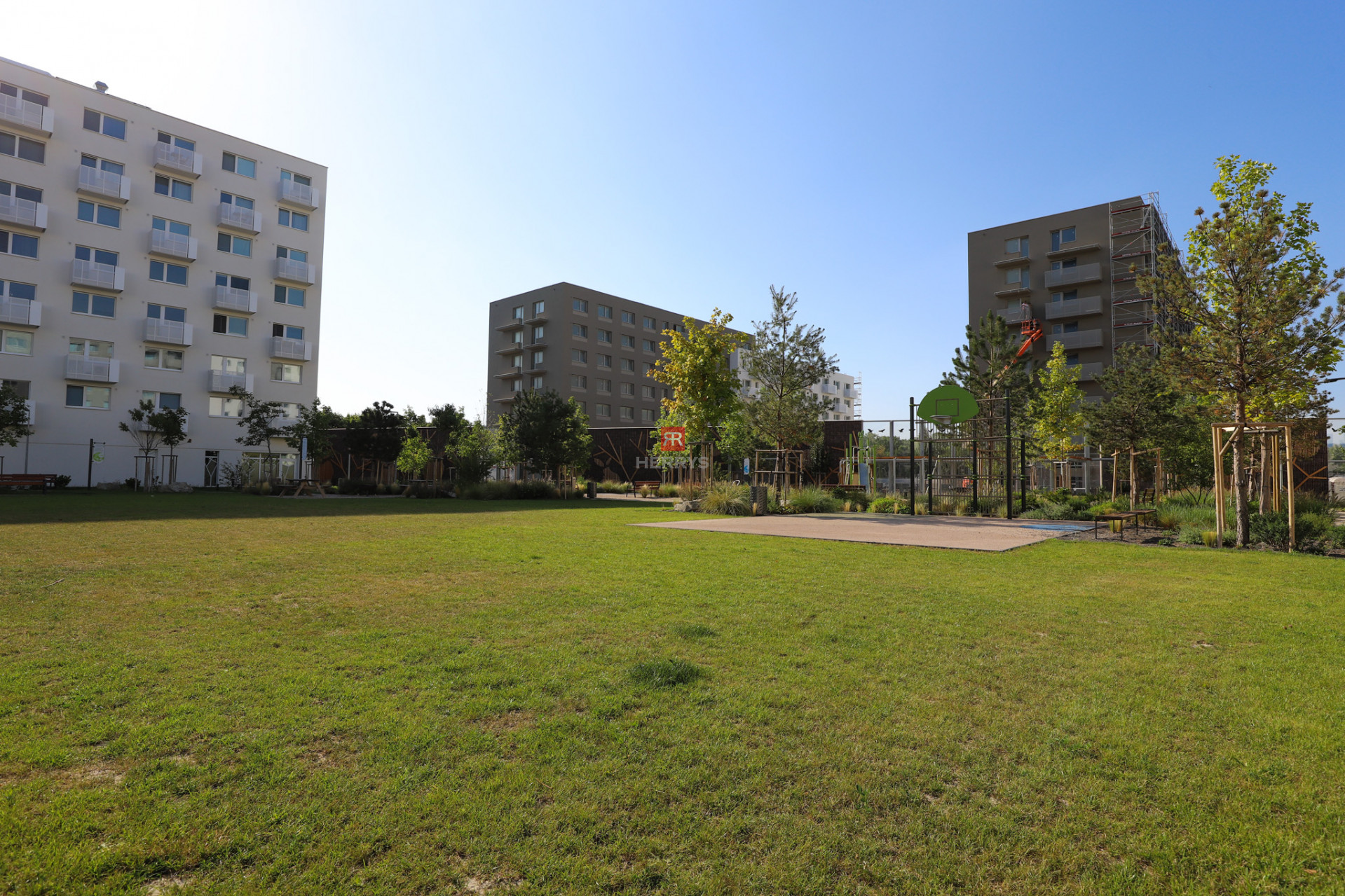 HERRYS - Na prenájom moderný 2-izbový byt v Ovocných sadoch, Ružinov