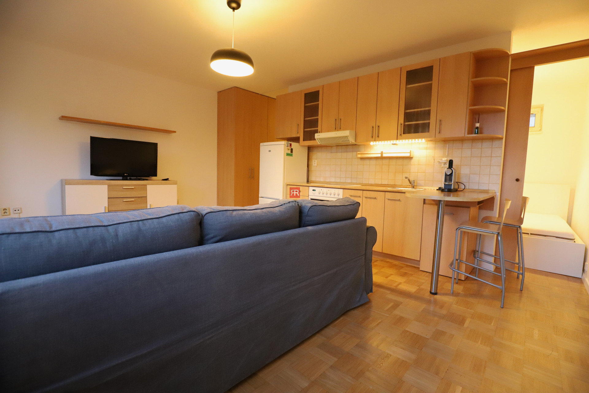 HERRYS - For rent pleasant and furnished 1,5 room apartment in Petržalka