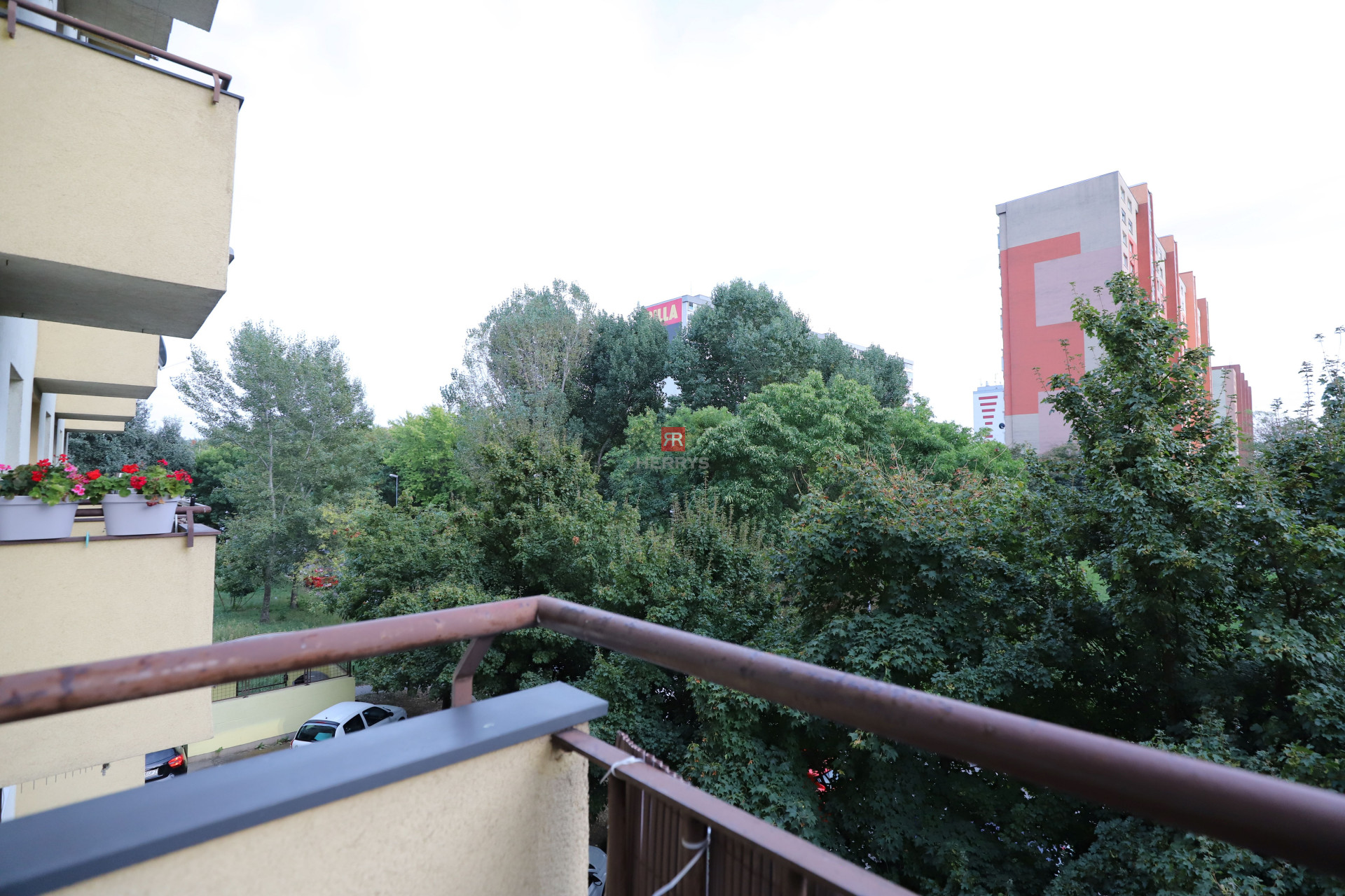 HERRYS - For rent pleasant and furnished 1,5 room apartment in Petržalka