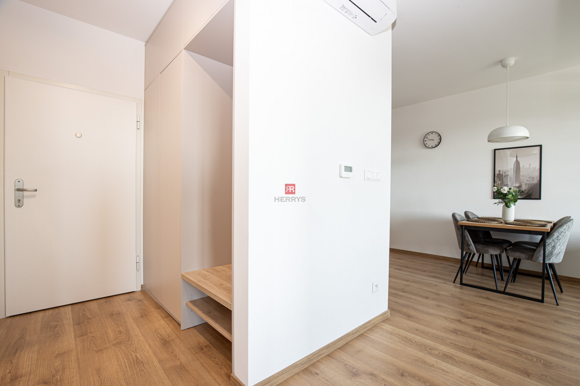 HERRYS - Na prenájom 2-izbový apartmán v&nbsp;novostavbe Bazová s&nbsp;garážovým státím