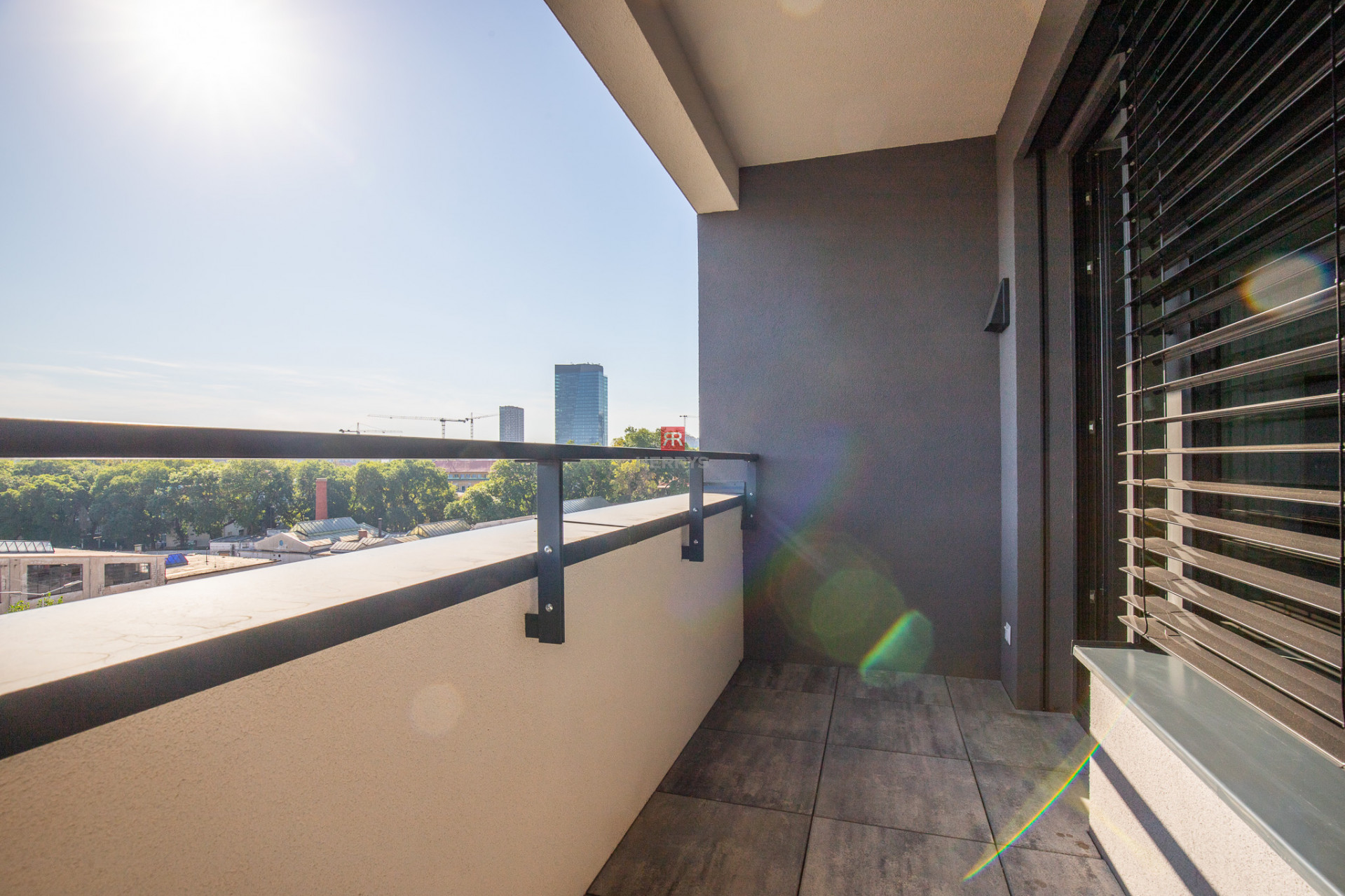 HERRYS - Na prenájom 2-izbový apartmán v&nbsp;novostavbe Bazová s&nbsp;garážovým státím