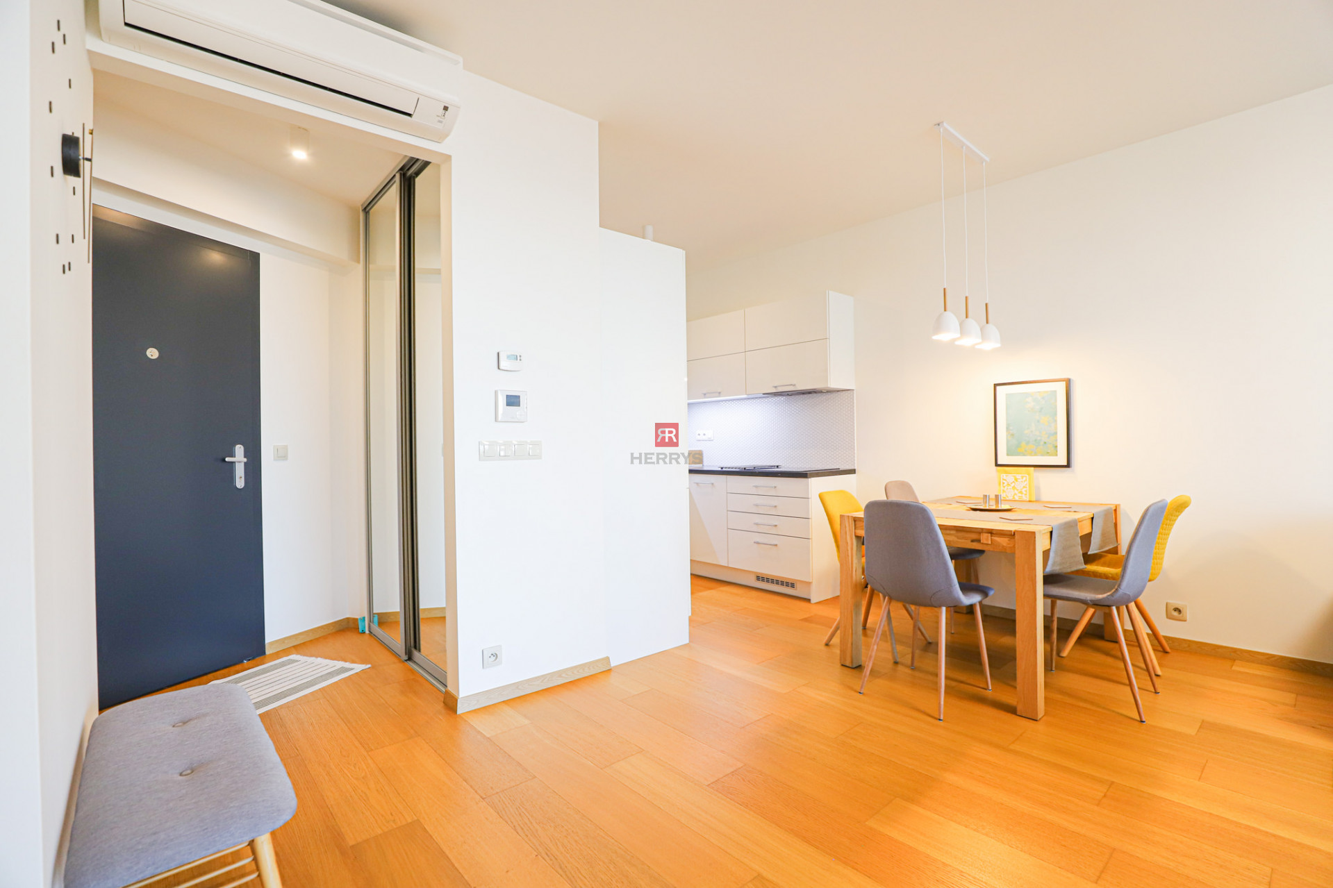 HERRYS - For rent, lucrative 2-room apartment in the PANORAMA project