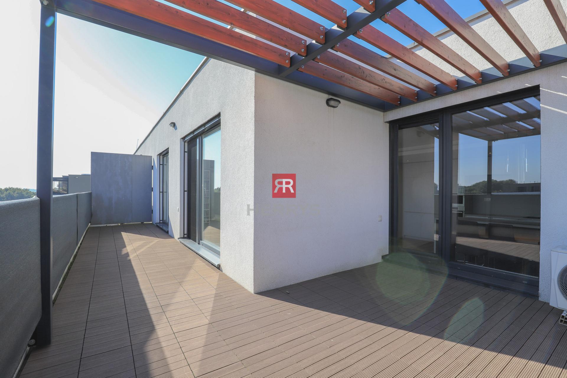 HERRYS - Na prenájom priestranný 4-izbový byt v novostavbe s terasou