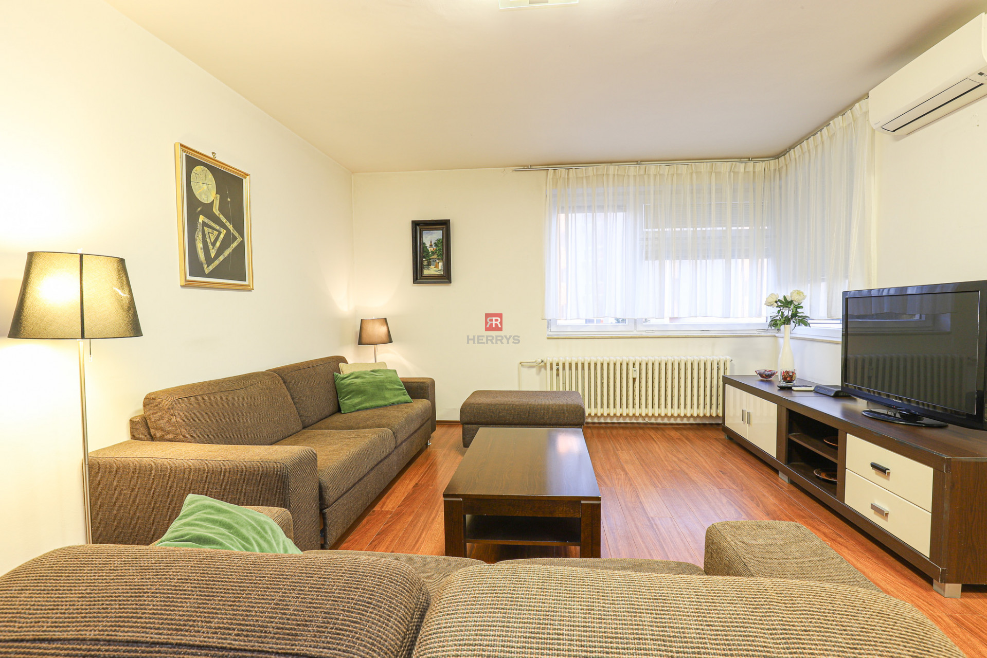 HERRYS - For rent 4-room apartment on ul. Martinengova in the Old Town