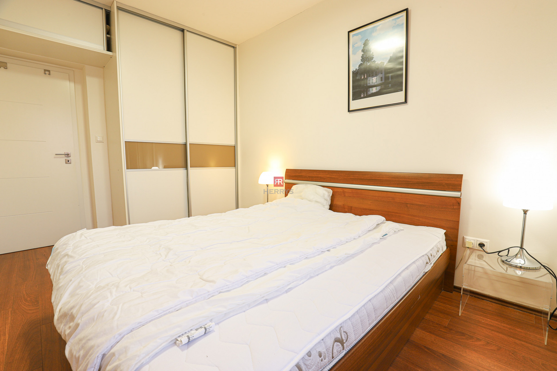 HERRYS - For rent 4-room apartment on ul. Martinengova in the Old Town