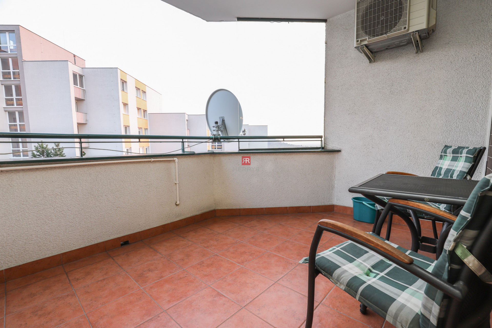 HERRYS - For rent 4-room apartment on ul. Martinengova in the Old Town