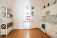 HERRYS - Na prenájom útulný 2 - izbový byt 81m2 v srdci Bratislavy na Gorkého ulici