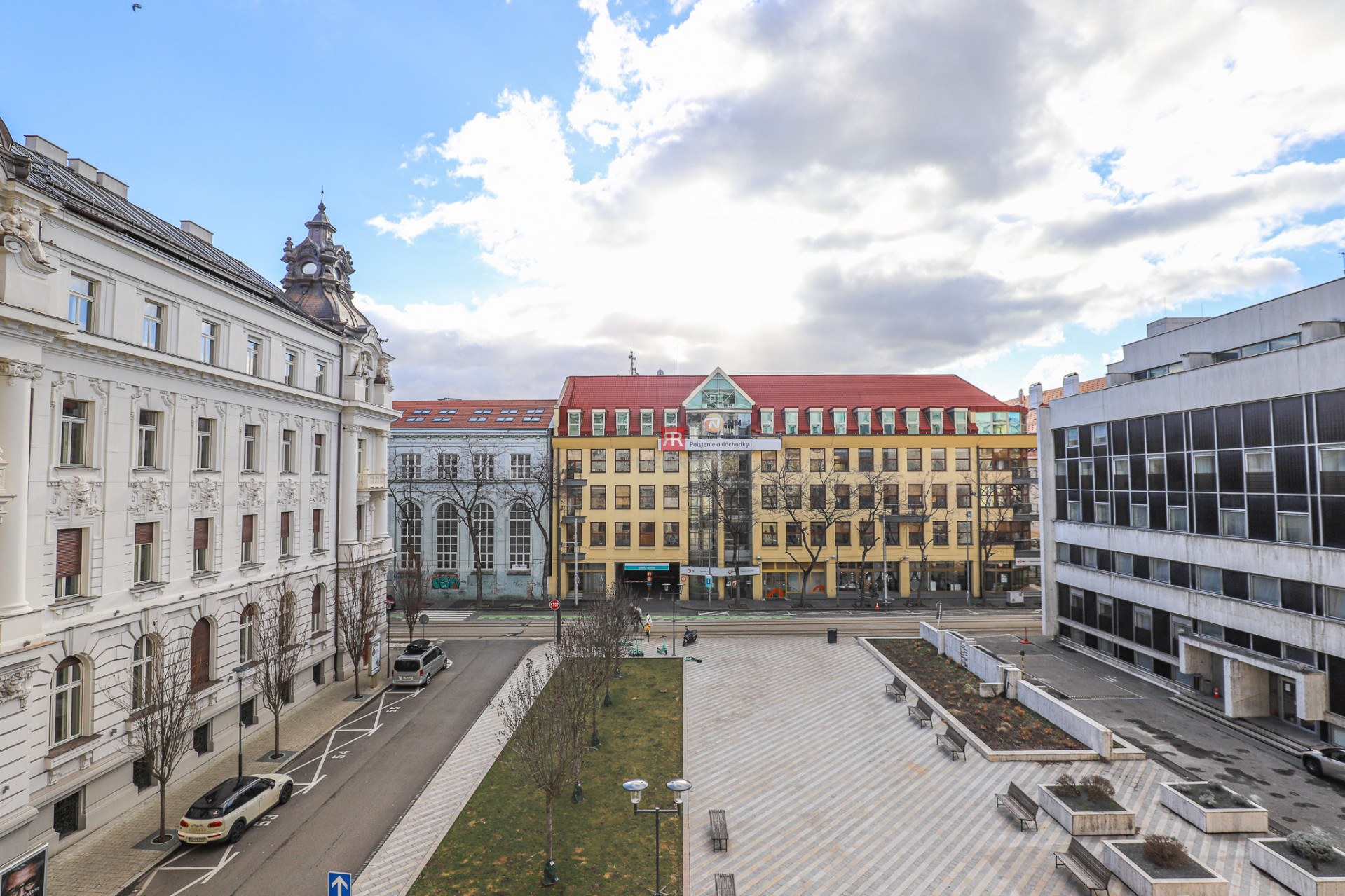 HERRYS - For rent 1-bedroom cozy apartment 81m2 in the heart of BA on Gorkého street