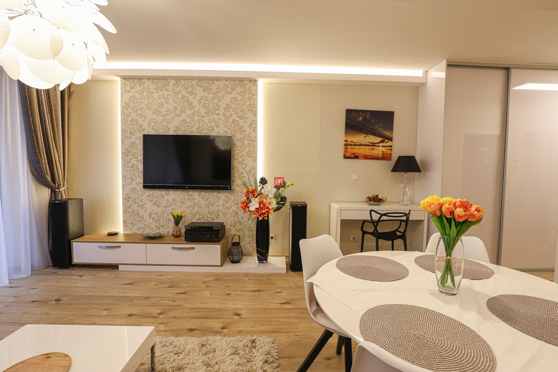 HERRYS - Na prenájom príjemný 1 izbový byt s loggiou a parkovaním v projekte Nuppu