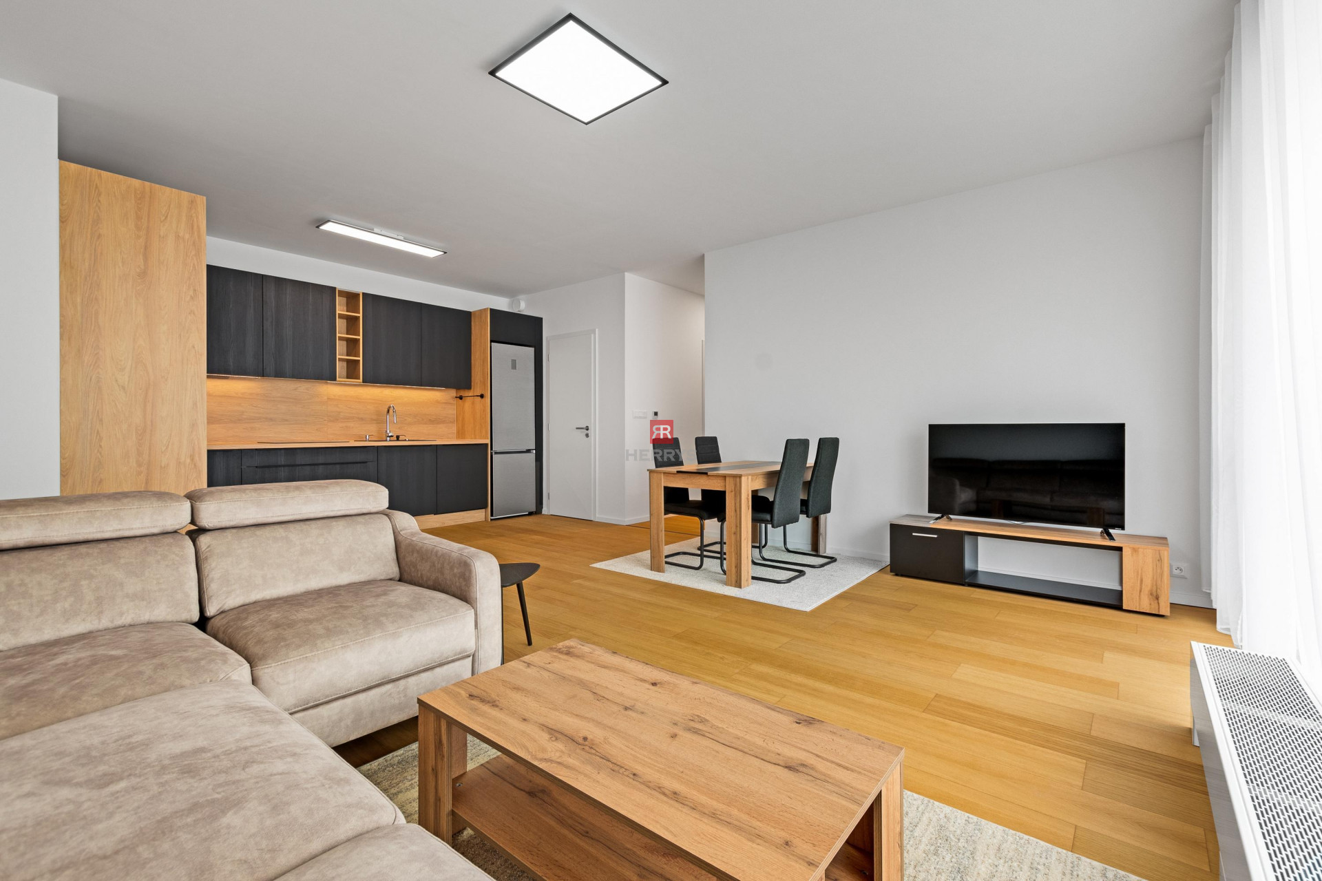 HERRYS - exkluzívne na prenájom nový 4 izbový byt s 2 parkovacími miestami v Dúbravke