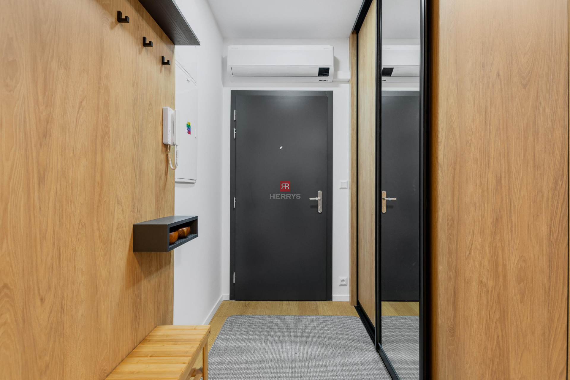 HERRYS - exkluzívne na prenájom nový 4 izbový byt s 2 parkovacími miestami v Dúbravke