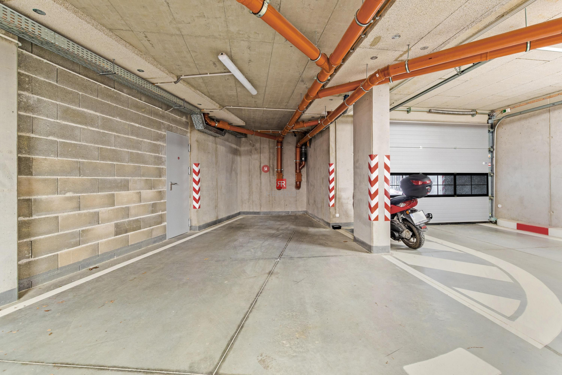 HERRYS - exkluzívne na prenájom nový 4 izbový byt s 2 parkovacími miestami v Dúbravke