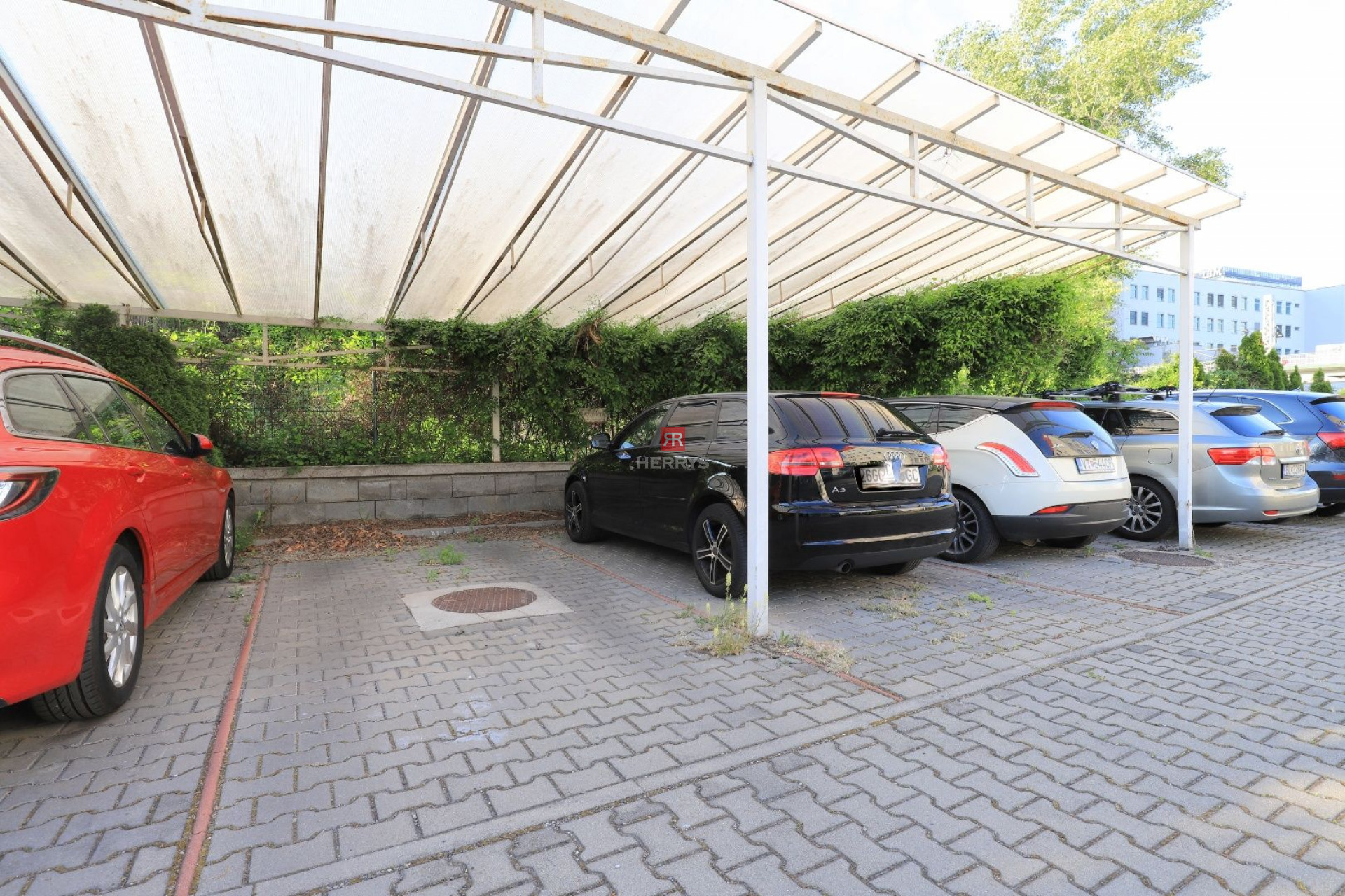 HERRYS - For rent 2&nbsp;bedroom apartment on Cernysevskeho street in Petrzalka with parking