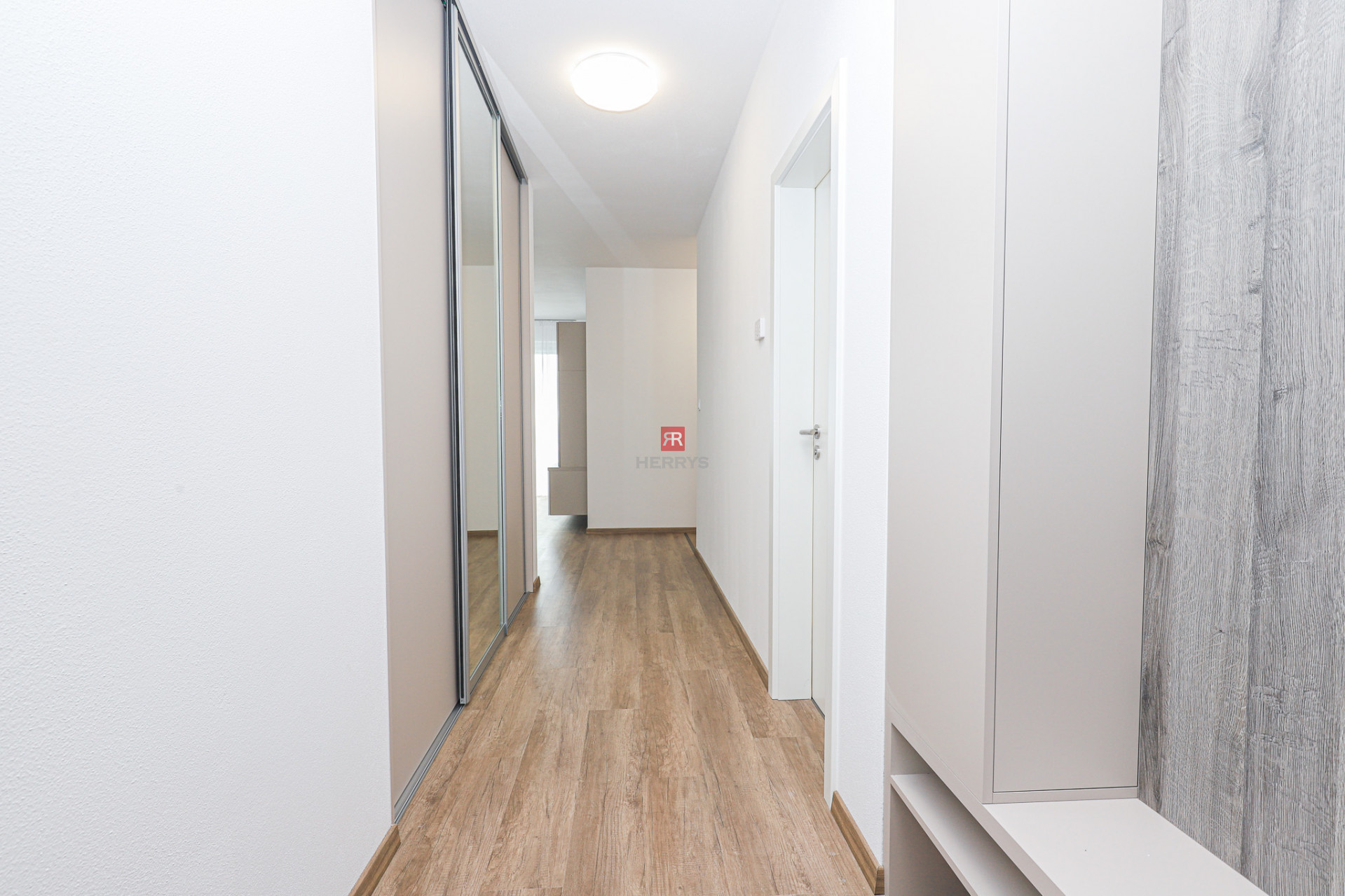 HERRYS - Na prenájom nový 4 izbový byt v projekte Rínok Rača