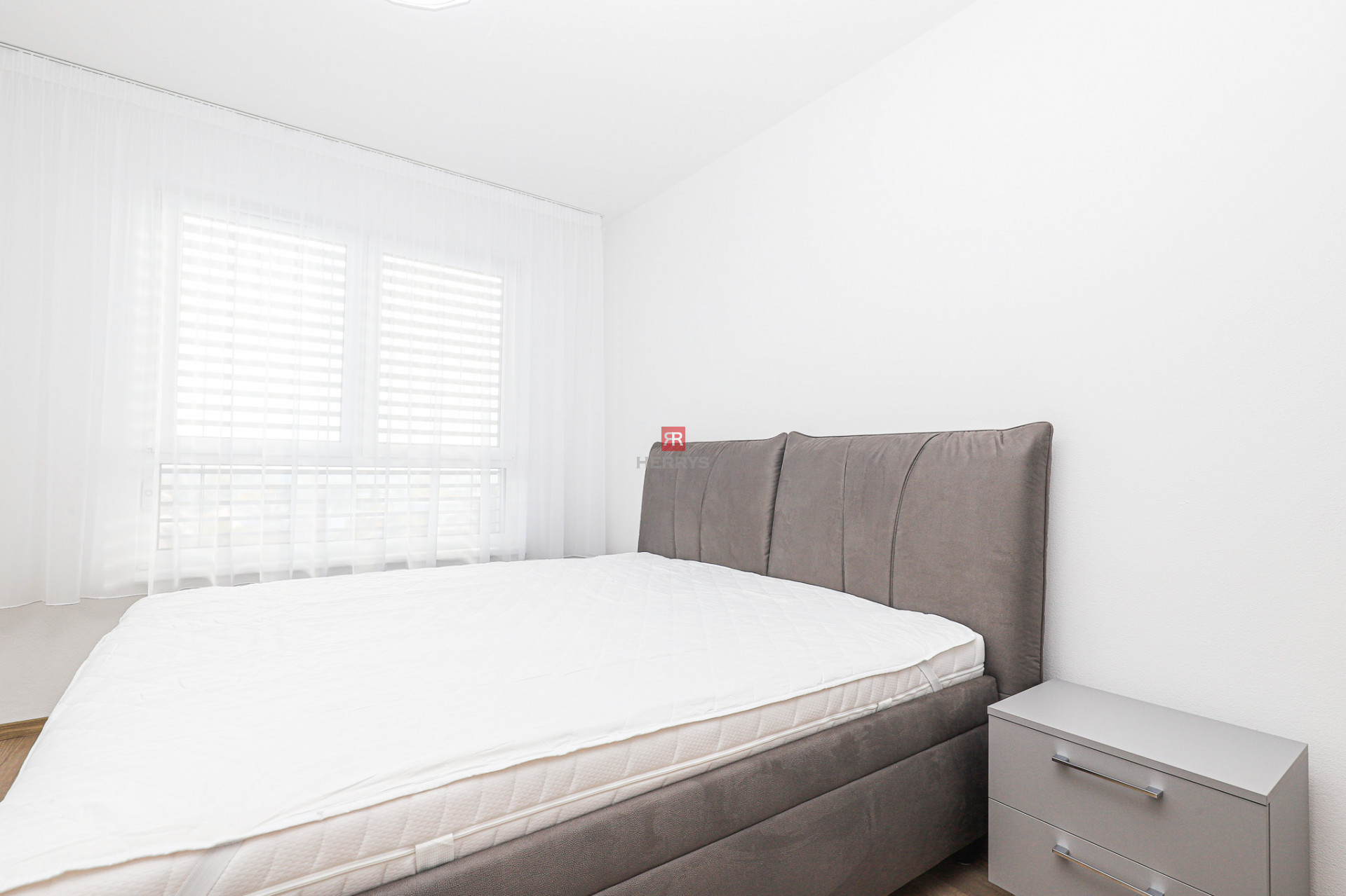 HERRYS - Na prenájom nový 4 izbový byt v projekte Rínok Rača