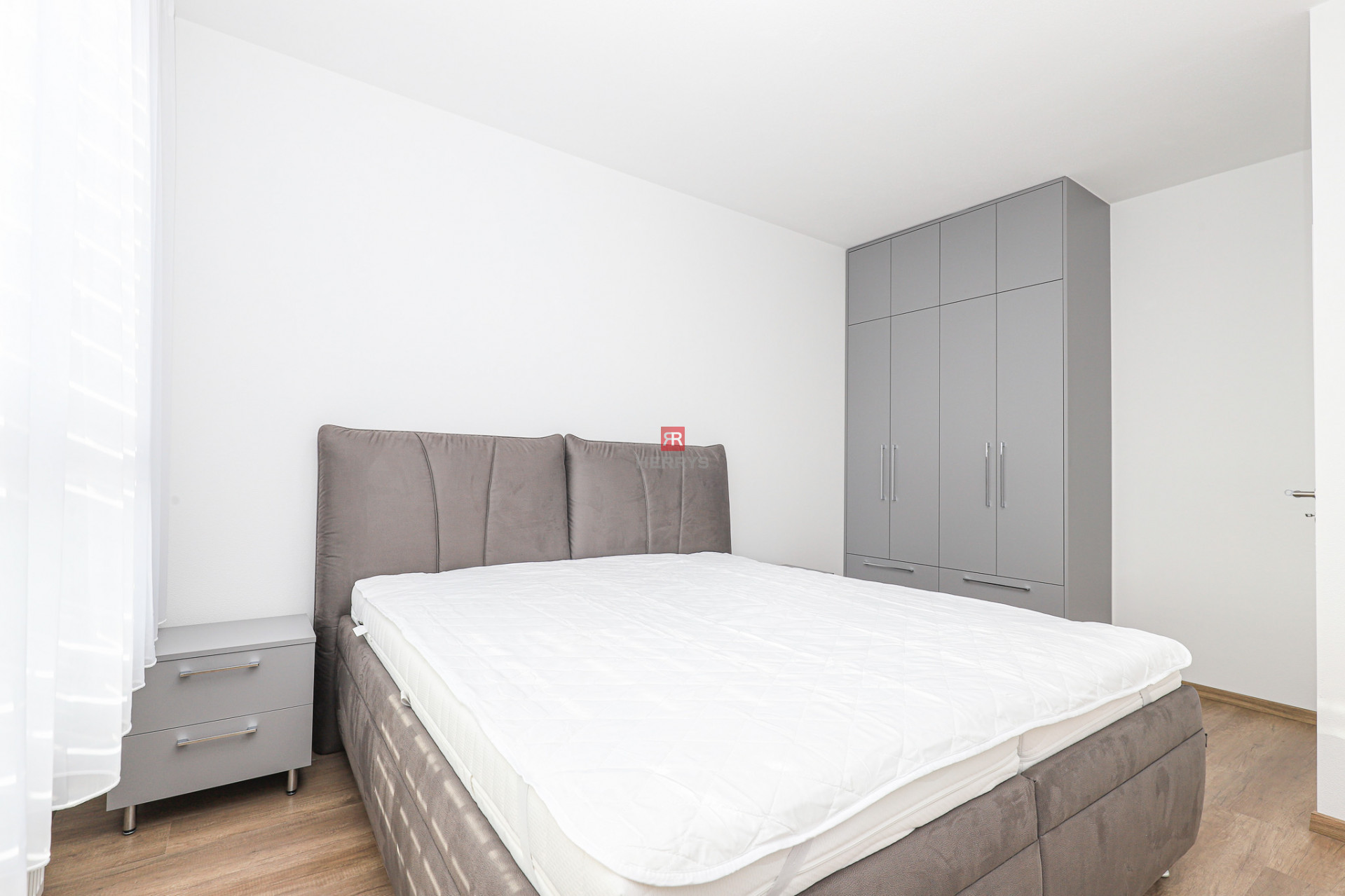 HERRYS - Na prenájom nový 4 izbový byt v projekte Rínok Rača