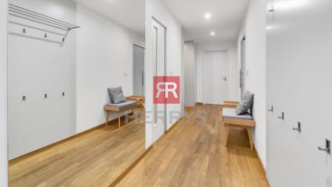 HERRYS – Na predaj luxusný 4-izbový byt s terasou, 2 balkónmi a parkovaním v Rezidencii Sokolská