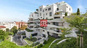 HERRYS – Na predaj luxusný 4-izbový byt s terasou, 2 balkónmi a parkovaním v Rezidencii Sokolská