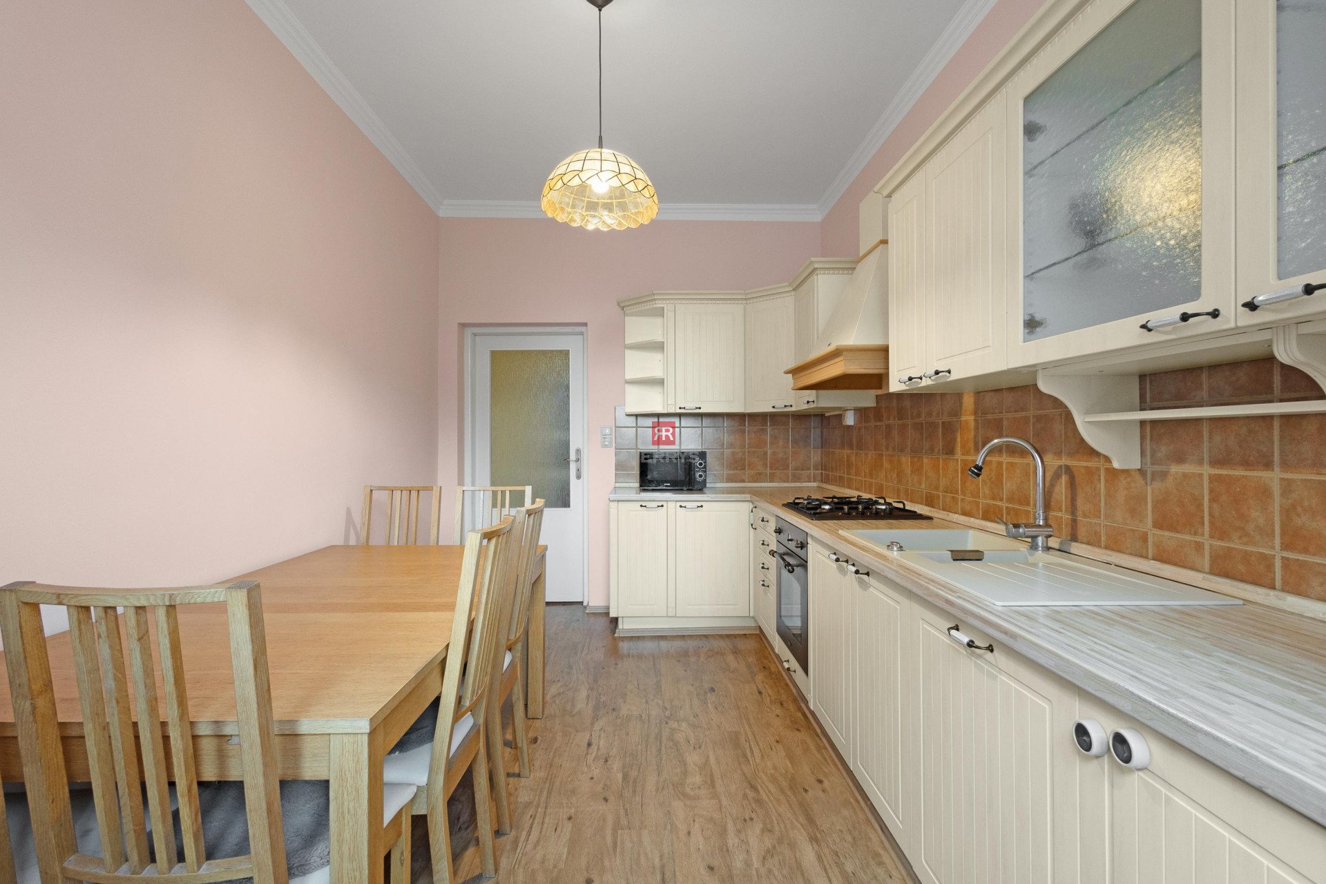 HERRYS - Spacious 2-room apartment for sale on the Danube waterfront