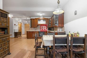 HERRYS - For sale spacious 3-room apartment with a covered terrace in the sought-after location&nbsp;