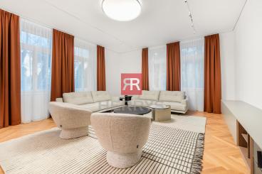 HERRYS - Na prenájom výnimočný 5-izbový apartmán v najžiadanejšej lokalite Starého Mesta