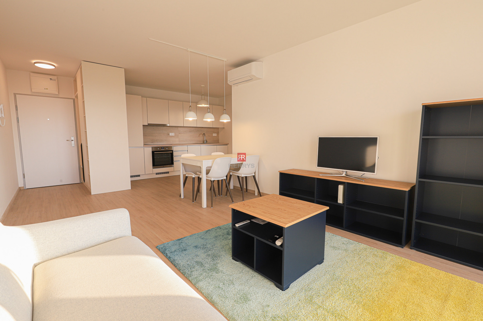 HERRYS - Na prenájom 2-izbový byt v novostavbe RNDZ, Rača