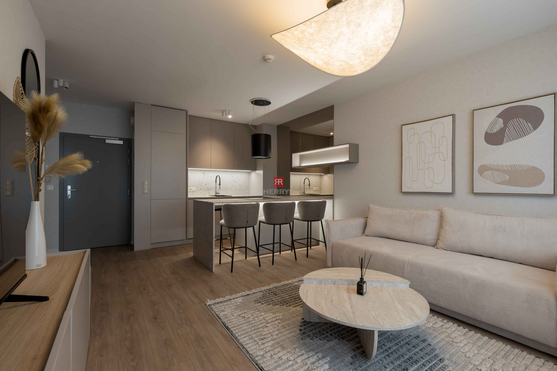 HERRYS - Na prenájom nadštandardne zariadený a klimatizovaný 2-izbový byt v Ovocných Sadoch